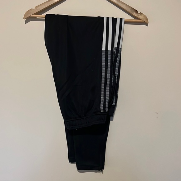 Adidas tapered track pants - Picture 3 of 8